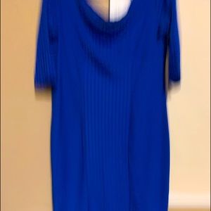 Rebel Wilson body on dress